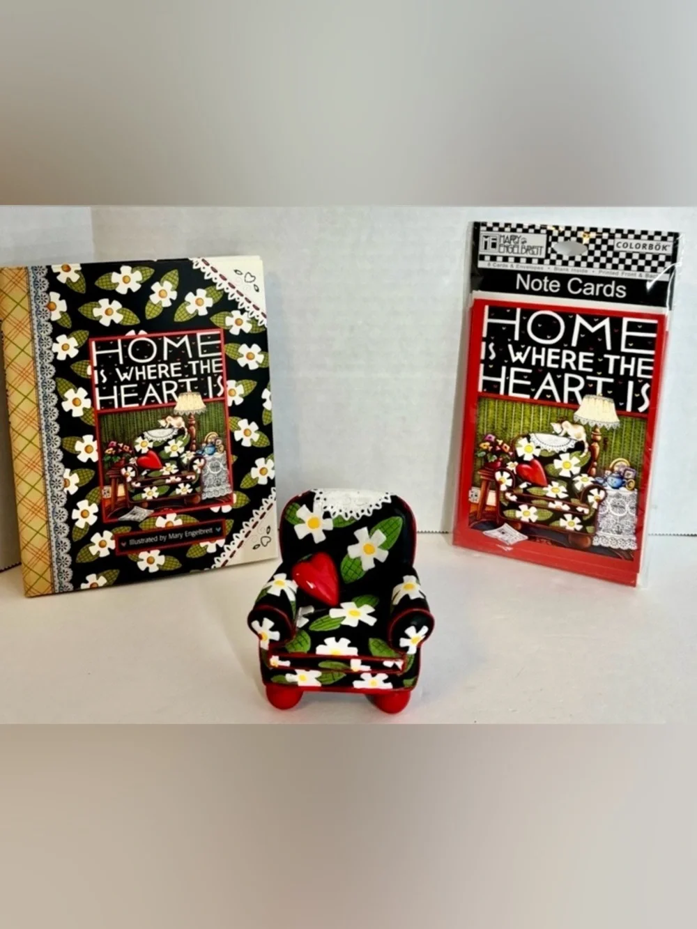MARY ENGELBREIT “(HOME IS WHERE THE HEART IS”) CHAIR, BOOK, AND NOTE CARDS